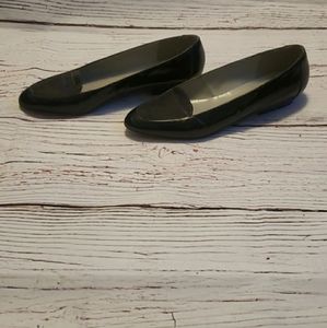 Pappagallo Black Flats